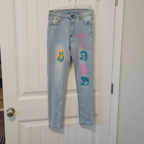 Shein Graphic 1999 Buterfly High Rise Skinny Jeans Size Medium - Picture 1 of 11